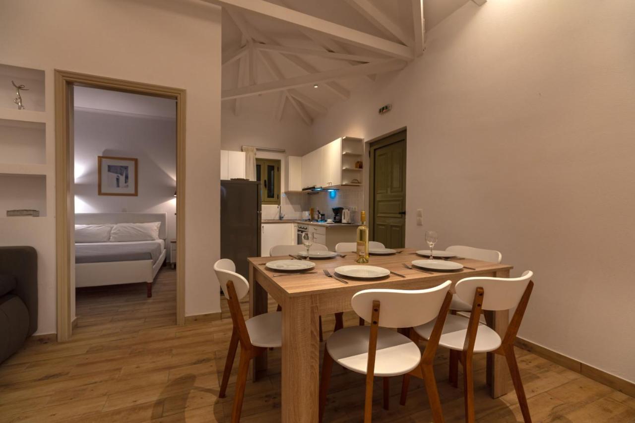 Kosyforema Villas Gialova Exteriör bild