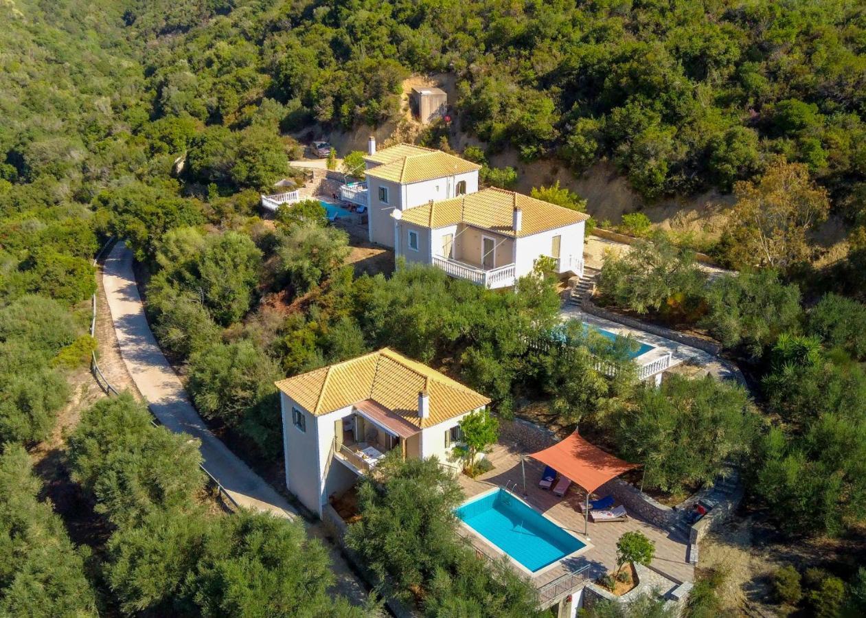 Kosyforema Villas Gialova Exteriör bild
