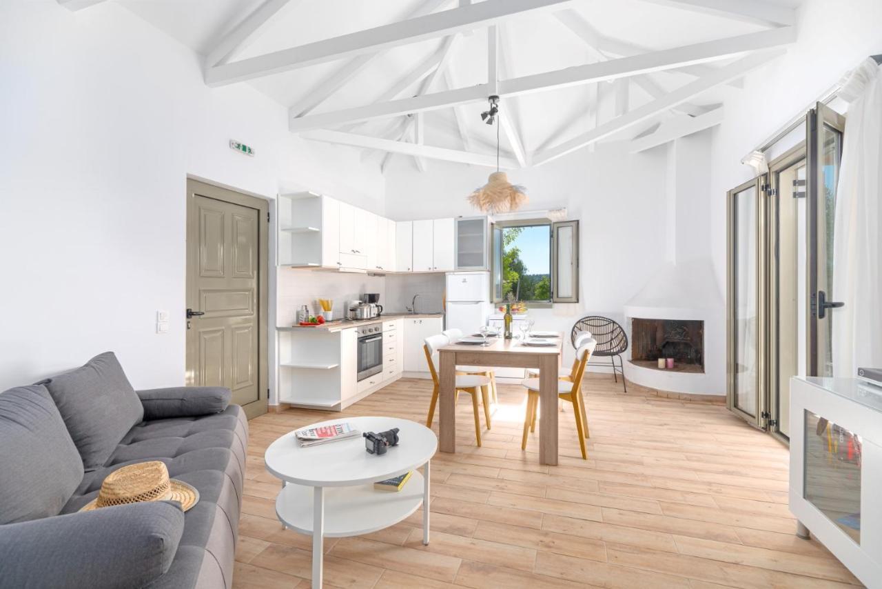 Kosyforema Villas Gialova Exteriör bild